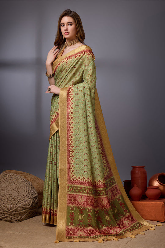 Green Cotton Silk Saree With Blouse Piece