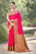 Magenta Banarasi Silk Saree With Blouse Piece