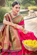 Magenta Banarasi Silk Saree With Blouse Piece