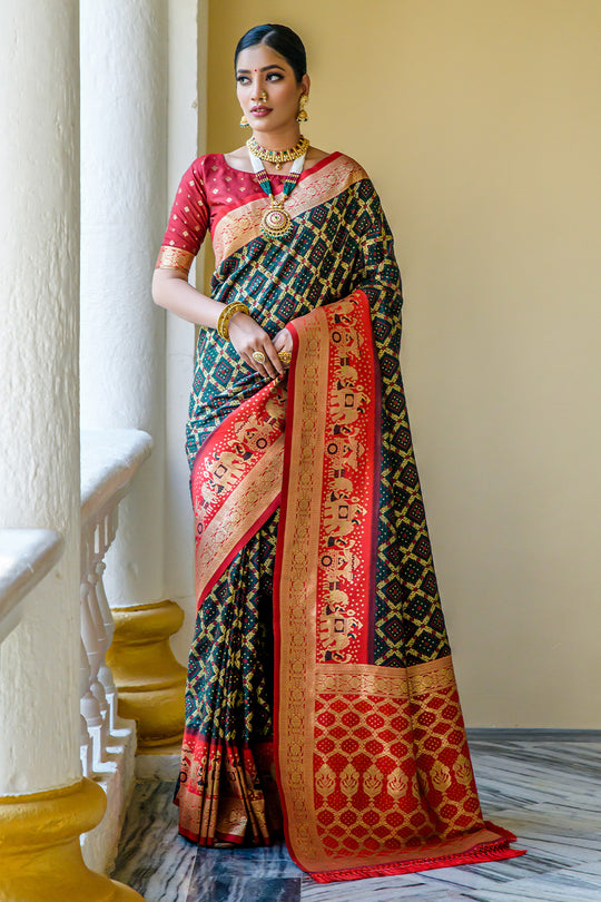 Bottle Green Banarasi Silk Saree With Blouse Piece