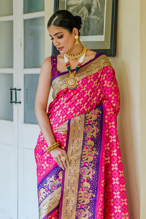 Pink Banarasi Silk Saree With Blouse Piece