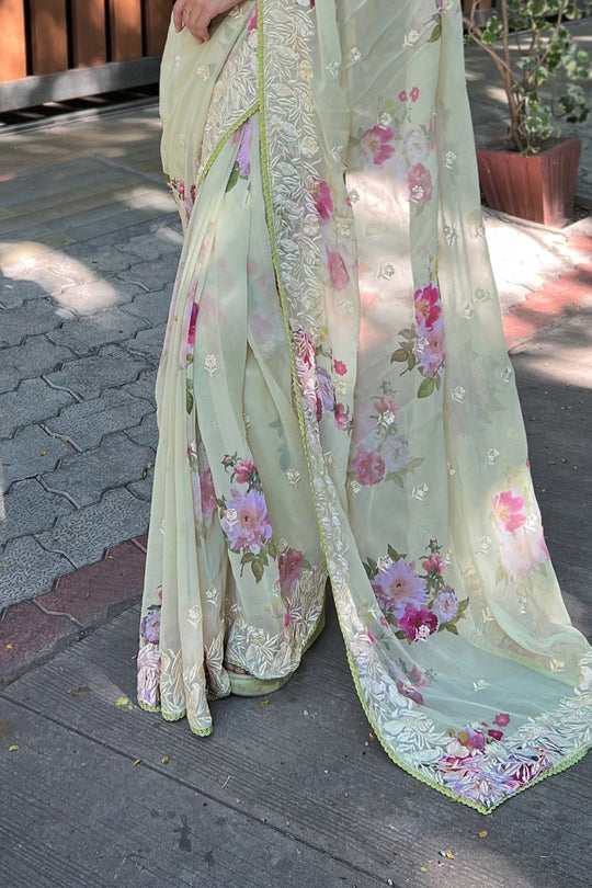 Green Georgette Saree with Cream Blouse Piece