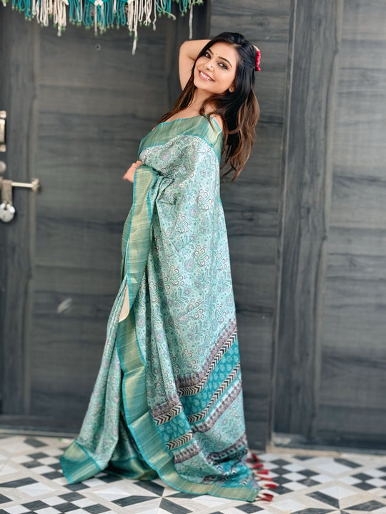 Green Banarasi Silk Blend Saree With Blouse Piece