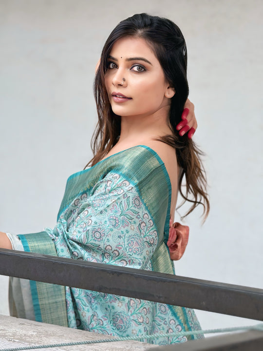 Green Banarasi Silk Blend Saree With Blouse Piece