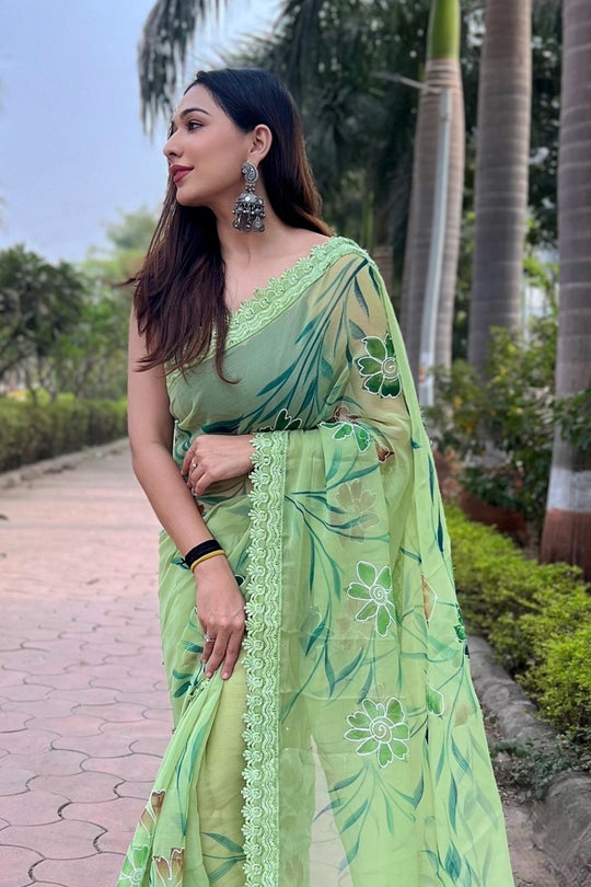 Green Shimmer Saree with Black Blouse Piece