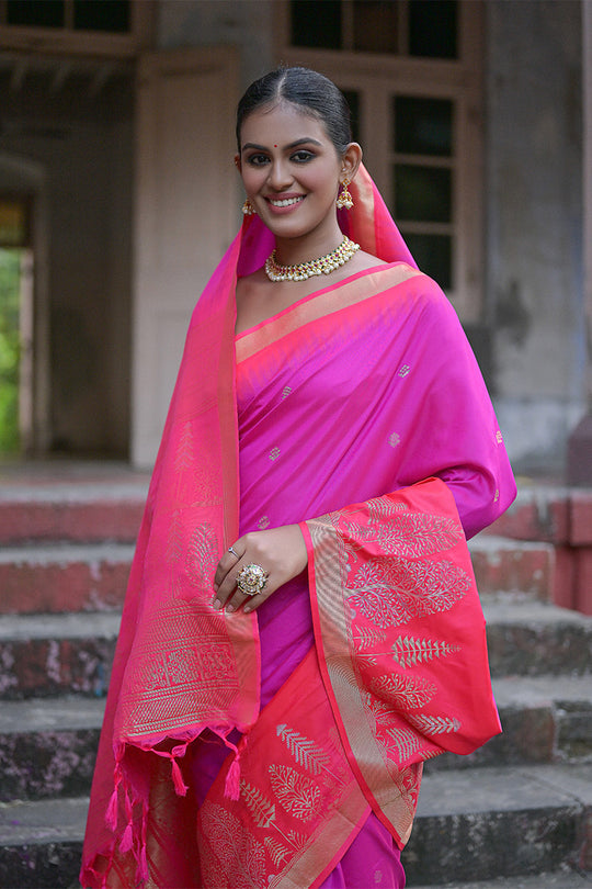 Purple Silk Blend Saree With Blouse Piece