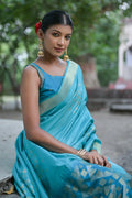 Teal Silk Blend Saree With Blouse Piece