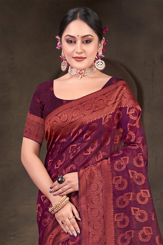 Green Cotton Saree With Blouse Piece