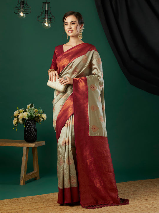 Banarasi Silk Saree With Blouse Piece
