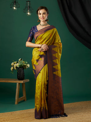 Banarasi Silk Saree With Blouse Piece