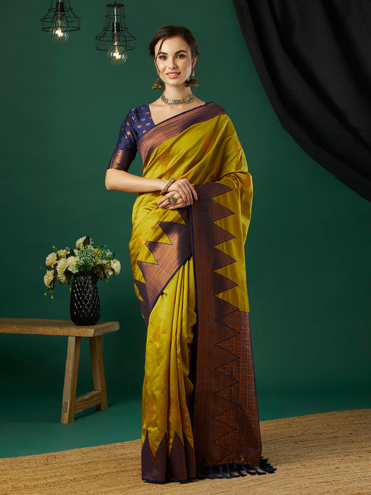 Banarasi Silk Saree With Blouse Piece
