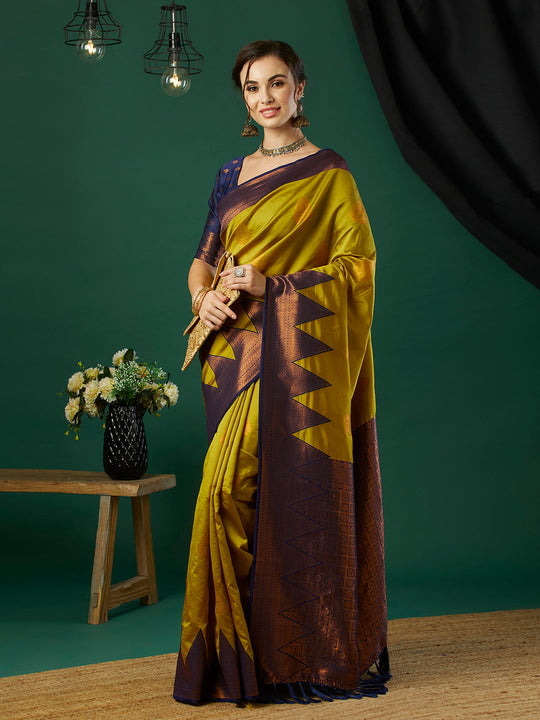 Banarasi Silk Saree With Blouse Piece