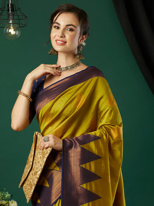 Banarasi Silk Saree With Blouse Piece