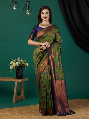 Banarasi Silk Saree With Blouse Piece