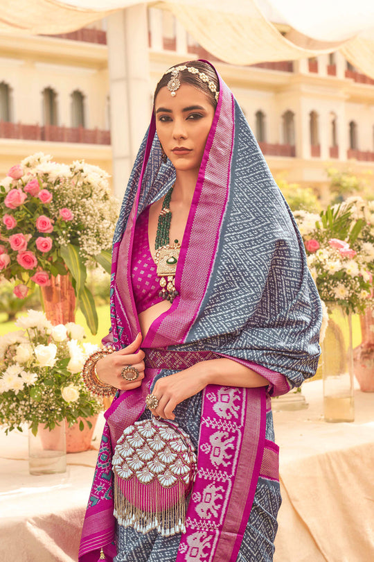 Grey & Magenta Silk Saree With Blouse Piece
