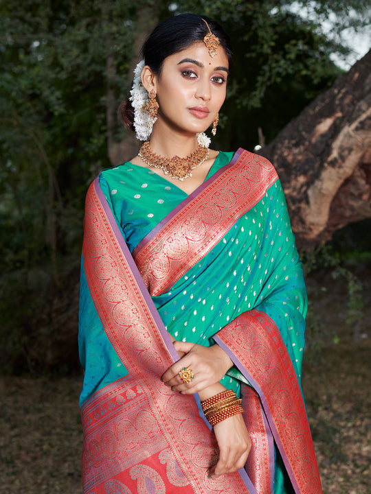 Rama Banarasi Silk Saree With Blouse Piece