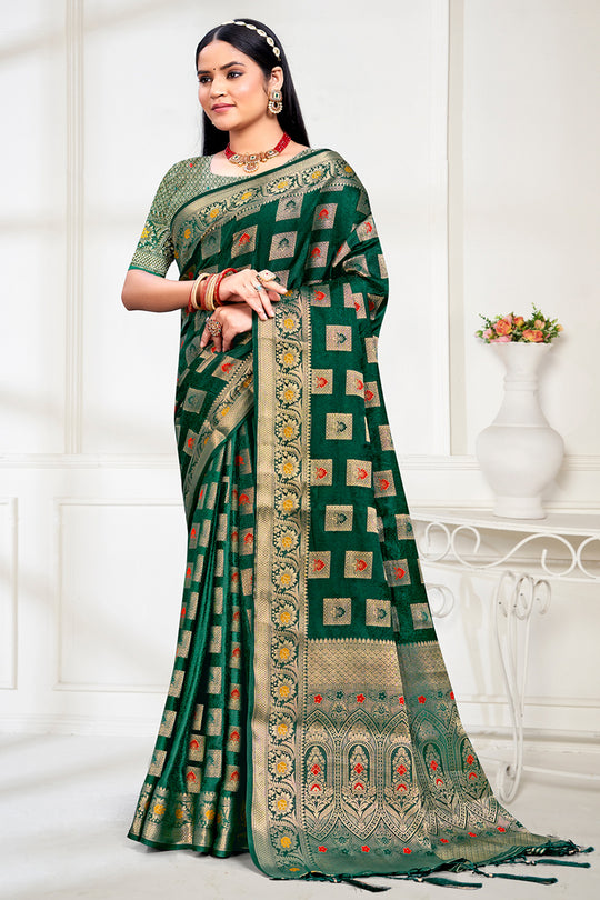 Green Silk Saree With Blouse Piece