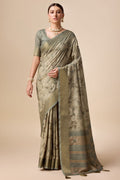 Green Silk Saree With Blouse Piece