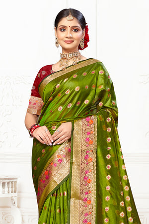 Mehendi Green Cotton Saree With Blouse Piece