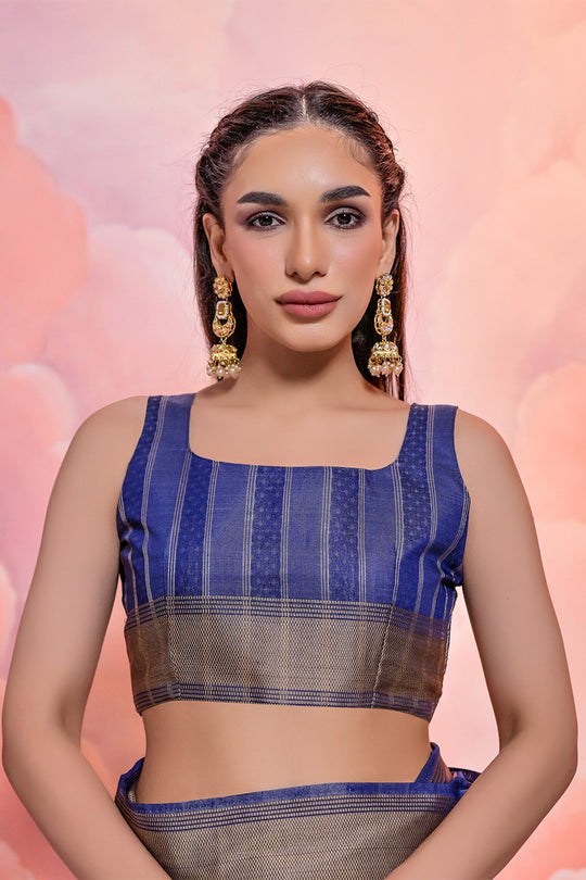 Blue Cotton Saree With Blouse Piece