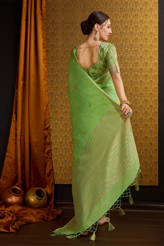 Green Linen Blend Silk Saree With Blouse Piece