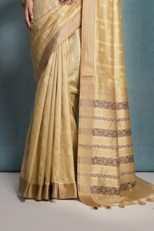 Cream Silk Blend Saree With Blouse Piece