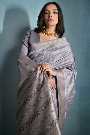 Grey Silk Blend Saree With Blouse Piece