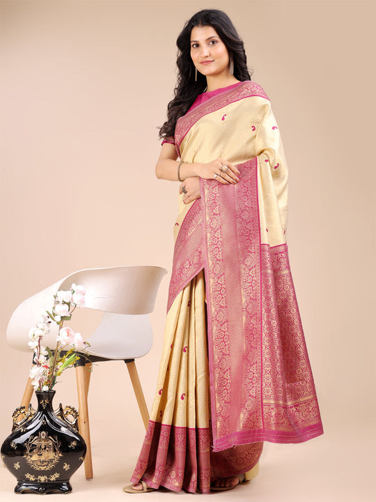 Cream & Magenta Banarasi Silk Saree With Blouse Piece
