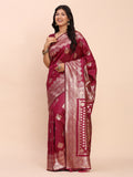 Magenta Banarasi silk Saree With Blouse Piece