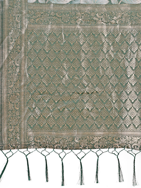 Green Cotton Saree With Blouse Piece