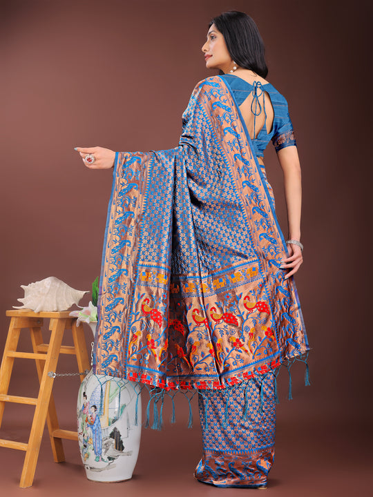 Green Silk Saree With Blouse Piece