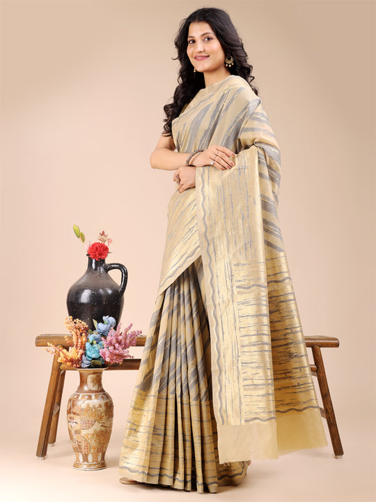 Cream Cotton Saree With Blouse Piece
