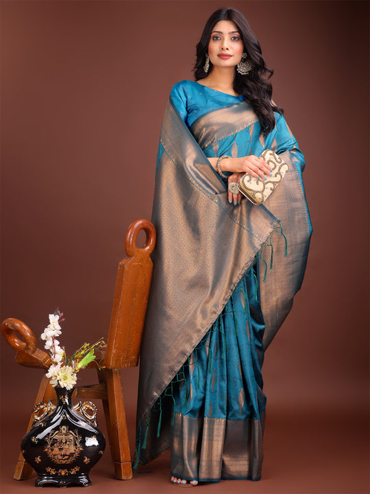 Sea Green Banarasi Silk Saree With Blouse Piece