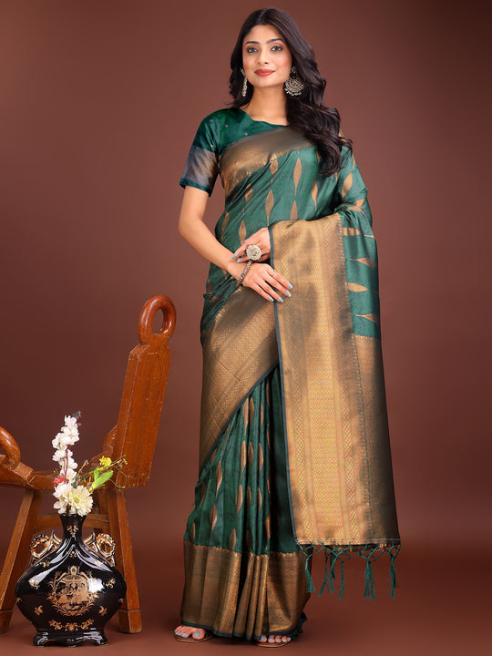 Green Banarasi silk Saree With Blouse Piece
