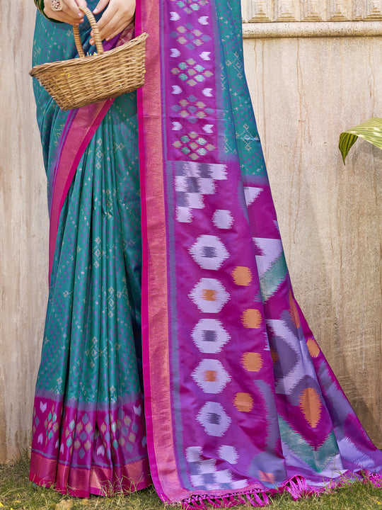 Sea Green Pochampalli Silk Saree With Blouse Piece