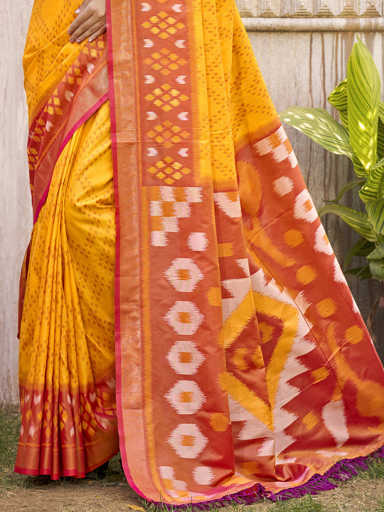 Yellow Pochampalli Silk Saree With Blouse Piece