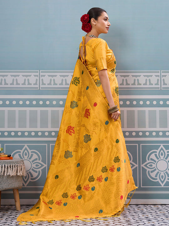 Yellow Silk Saree With Blouse Piece