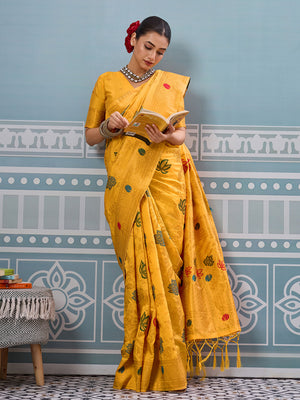 Yellow Silk Saree With Blouse Piece