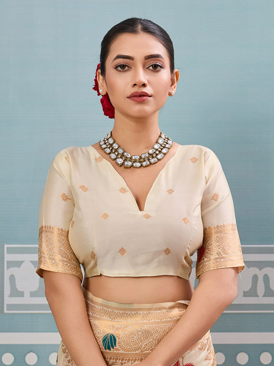 Cream Silk Saree With Blouse Piece