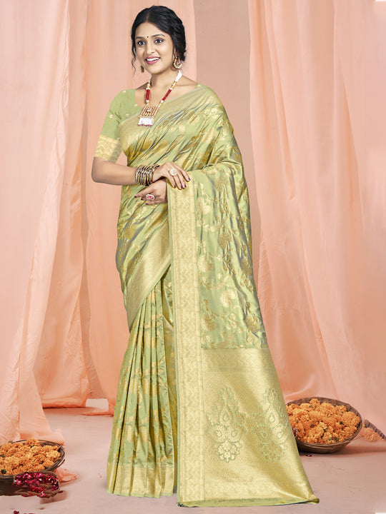 Green Silk Saree With Blouse Piece