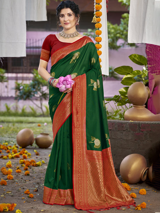 Green Silk Saree With Blouse Piece