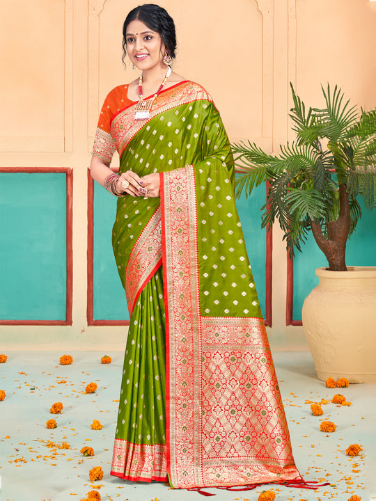 Olive Green Silk Saree With Blouse Piece