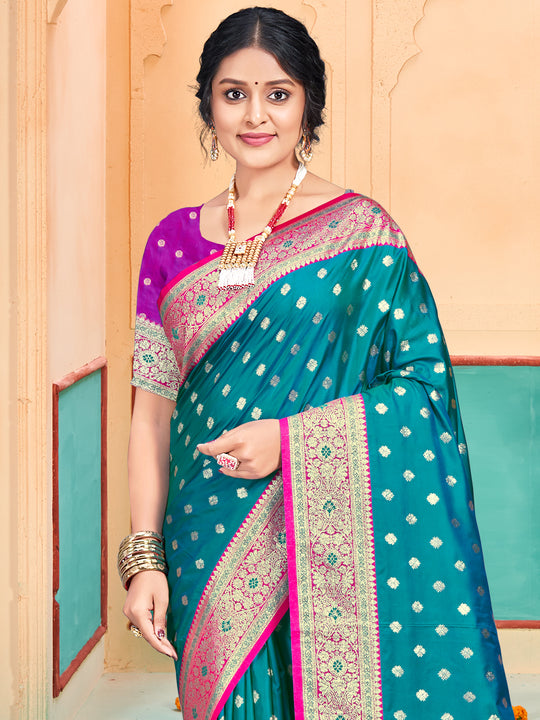 Green Silk Saree With Blouse Piece