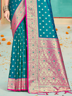 Green Silk Saree With Blouse Piece