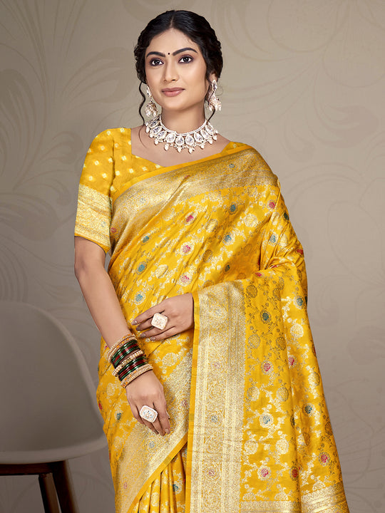 Yellow Silk Saree With Blouse Piece