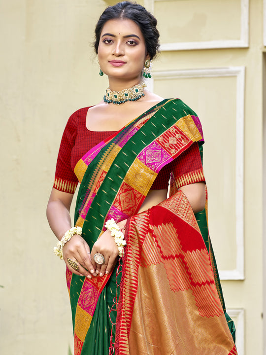 Green Silk Saree With Blouse Piece