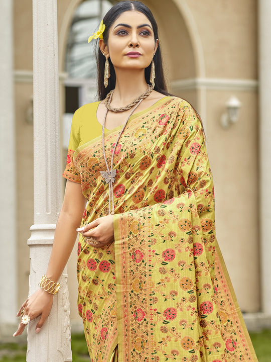 Yellow Silk Blend Saree With Blouse Piece
