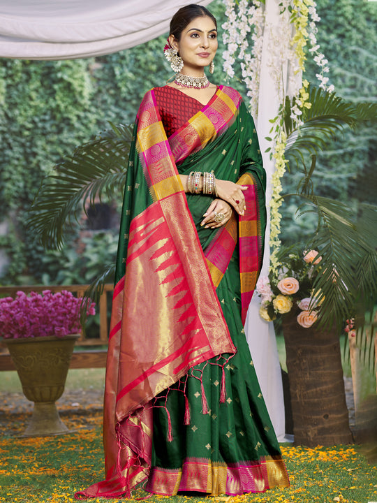 Green Silk Saree With Blouse Piece