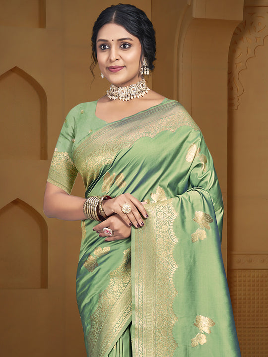 Pista Green Silk Saree With Blouse Piece