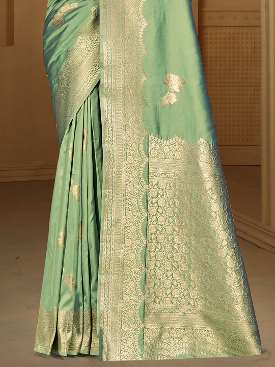 Pista Green Silk Saree With Blouse Piece